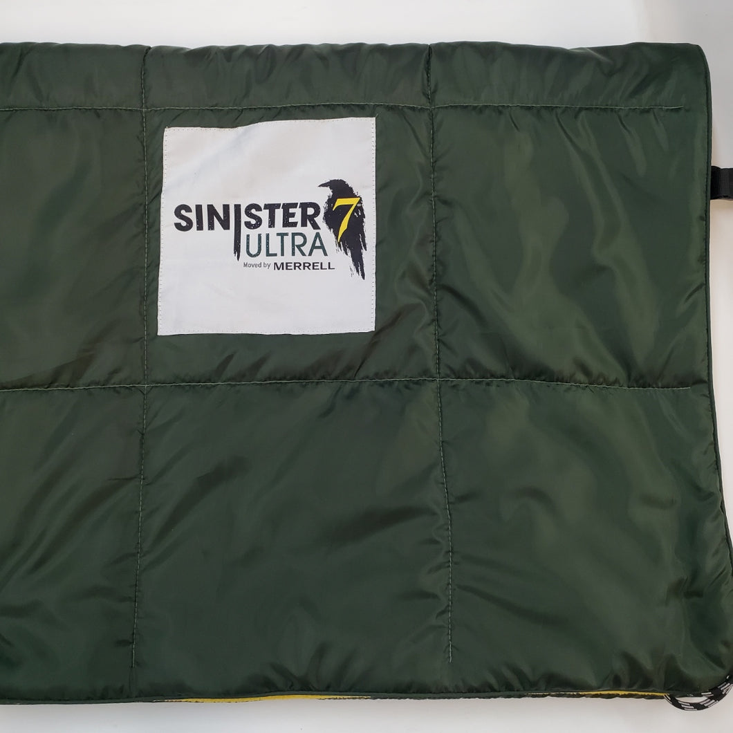 Sinister 7 Quilted Puffy Blanket (Dark Green & Yellow)