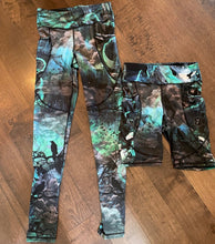 Load image into Gallery viewer, Sinister 7 Tights &amp; Capris (Women&#39;s)
